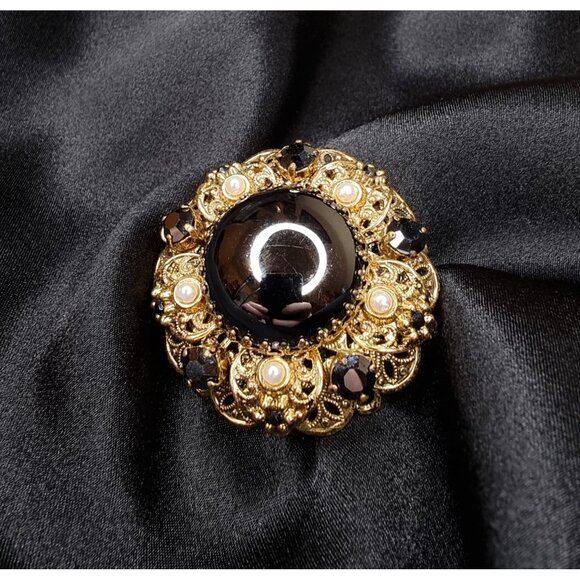 Vintage West Germany Signed  Brooch W/ Black Grey Glass Center & Faux Pearls - Picture 3 of 6